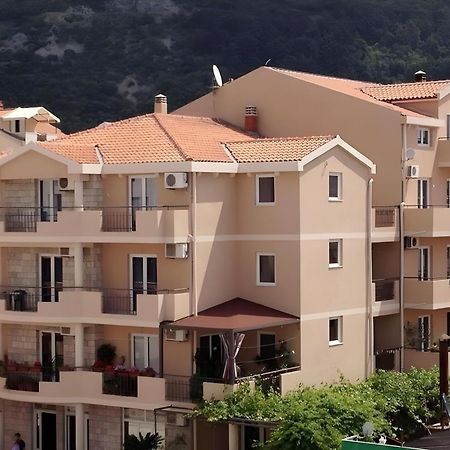 Apartmani Goran I Jelena Zec 부드바 외부 사진