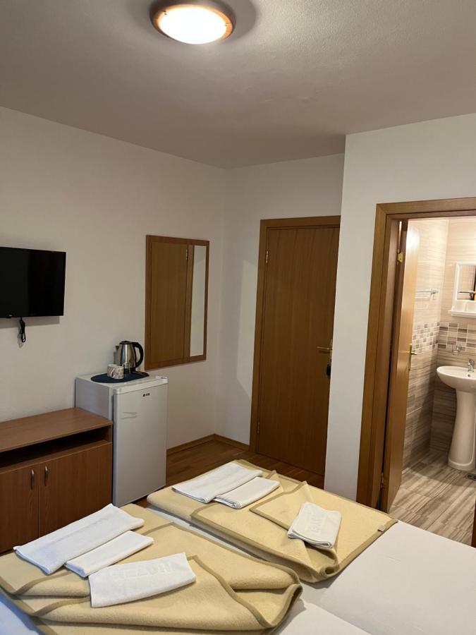 Apartmani Goran I Jelena Zec 부드바 외부 사진