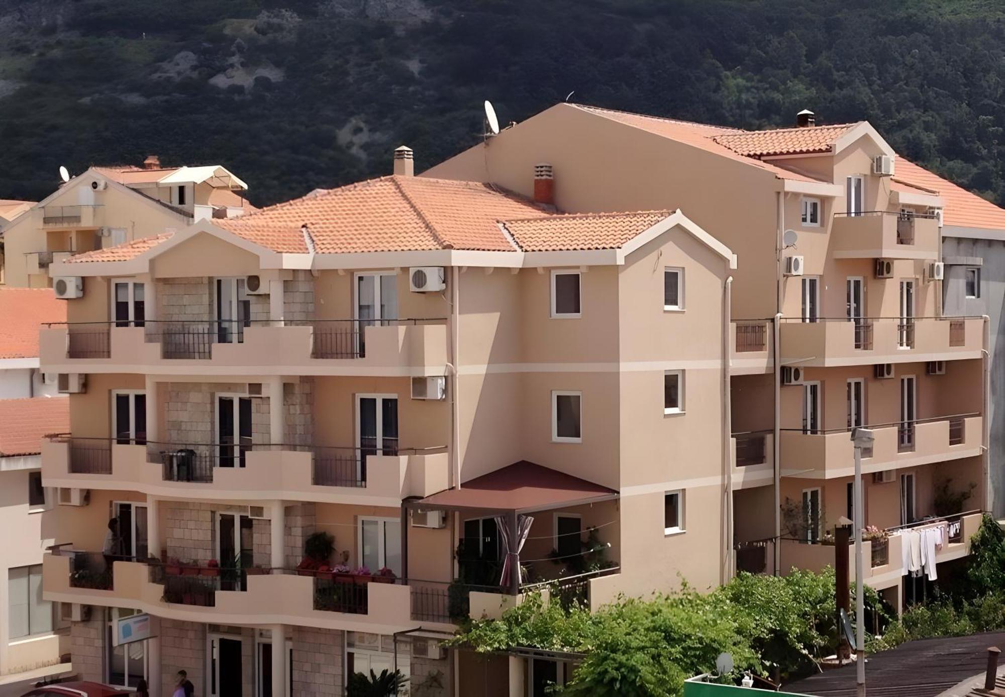 Apartmani Goran I Jelena Zec 부드바 외부 사진